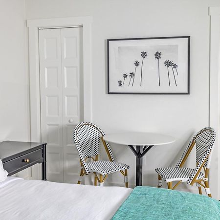 The Retreat At Anna Maria Island Inn ブレイデントン・ビーチ エクステリア 写真