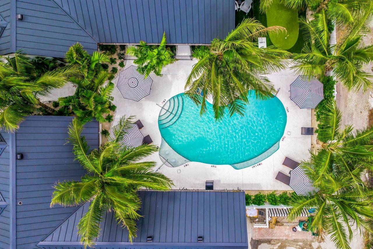 The Retreat At Anna Maria Island Inn ブレイデントン・ビーチ エクステリア 写真